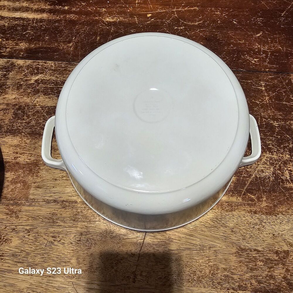 Enameled Cast Iron Dutch Oven - Hearth & Hand™ with Magnolia - Picture 11 of 16